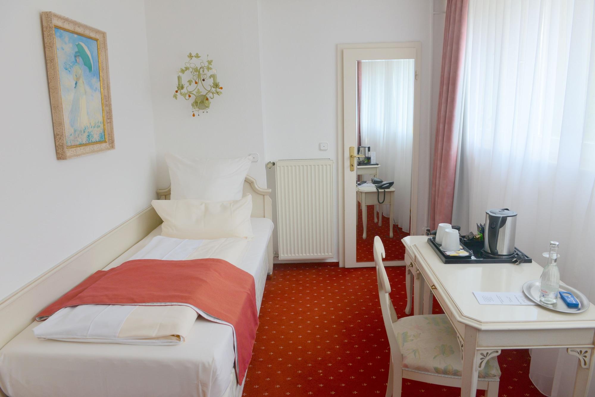 Sure Hotel By Best Western Rhoen Garden Poppenhausen Eksteriør bilde