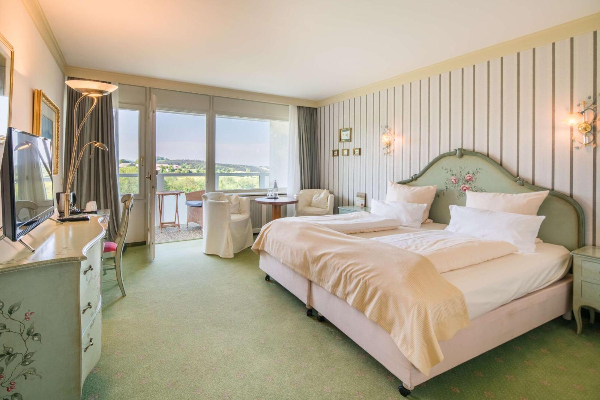 Sure Hotel By Best Western Rhoen Garden Poppenhausen Eksteriør bilde