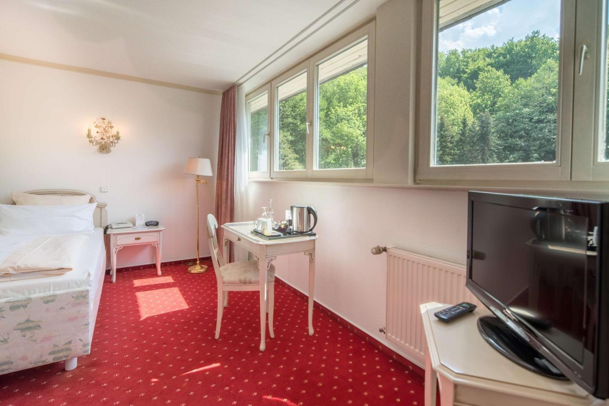 Sure Hotel By Best Western Rhoen Garden Poppenhausen Eksteriør bilde