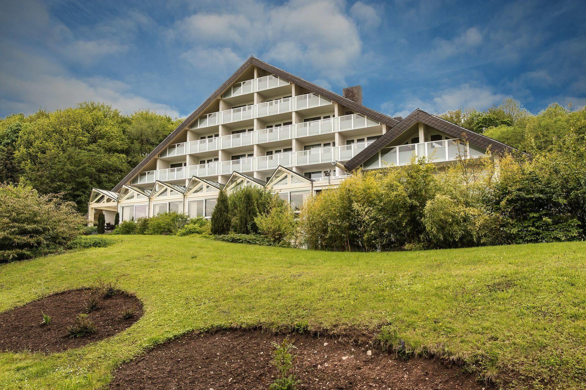 Sure Hotel By Best Western Rhoen Garden Poppenhausen Eksteriør bilde