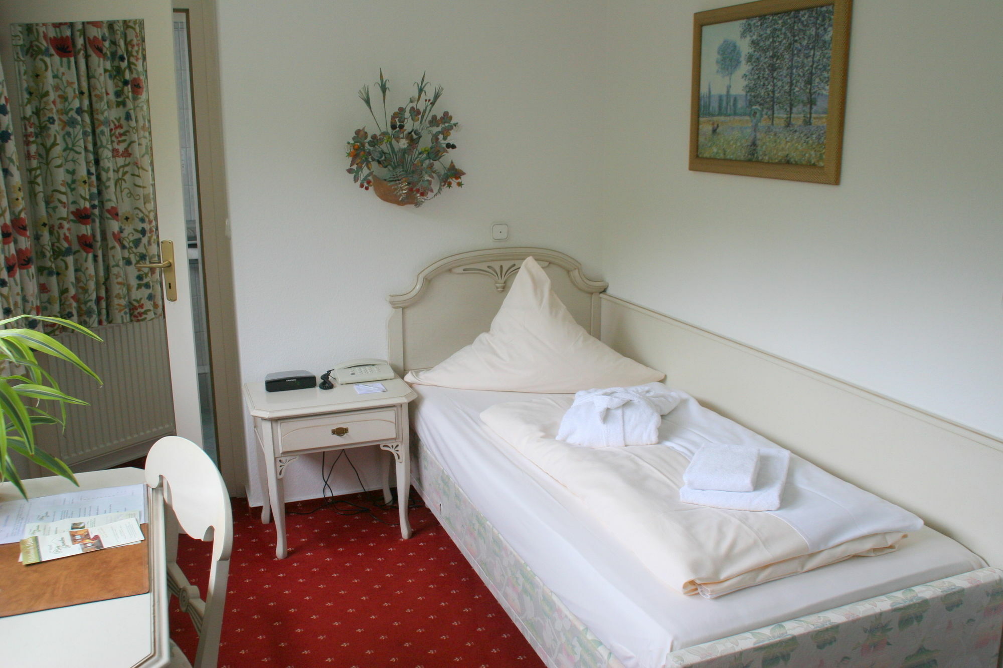 Sure Hotel By Best Western Rhoen Garden Poppenhausen Eksteriør bilde
