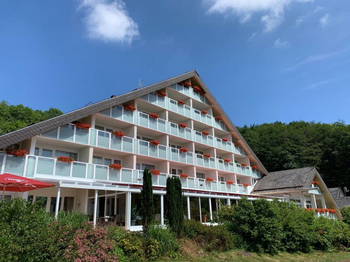 Sure Hotel By Best Western Rhoen Garden Poppenhausen Eksteriør bilde